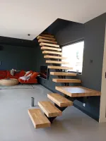 Conception et pose d’un escalier limon central