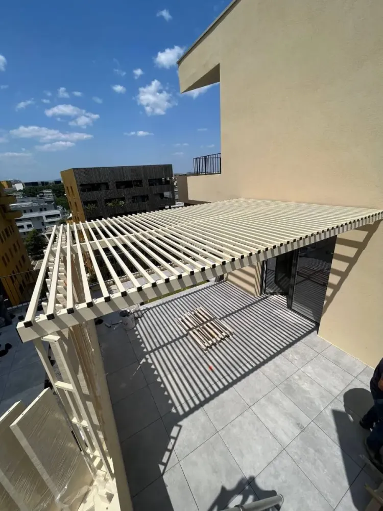 Création de pergolas sur mesure pour un logement privé à Montpellier proche de Nîmes